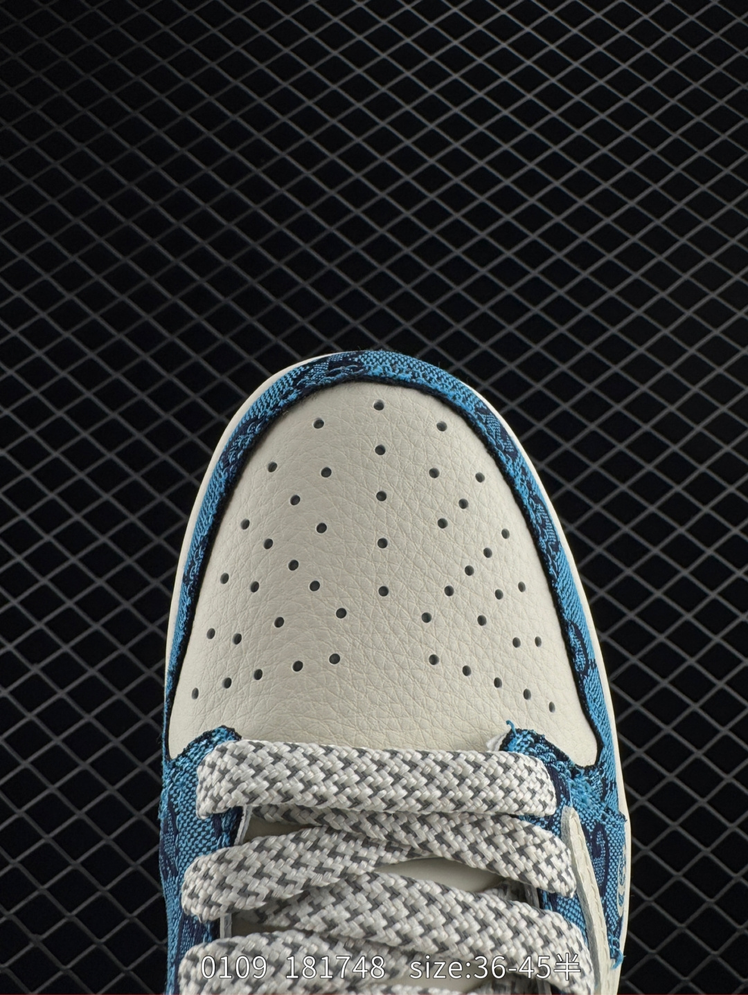 K Travis Scott x Nike Air Jordan 1 Low x Supreme